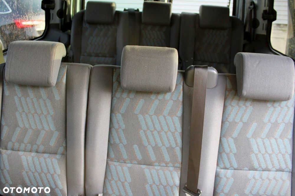 Ford Transit Connect MK1 2007 1.8TDCI (MASKA, ZDERZAK, LAMPA, BŁOTNIK, DRZWI, SZYBA, FOTEL) - 11