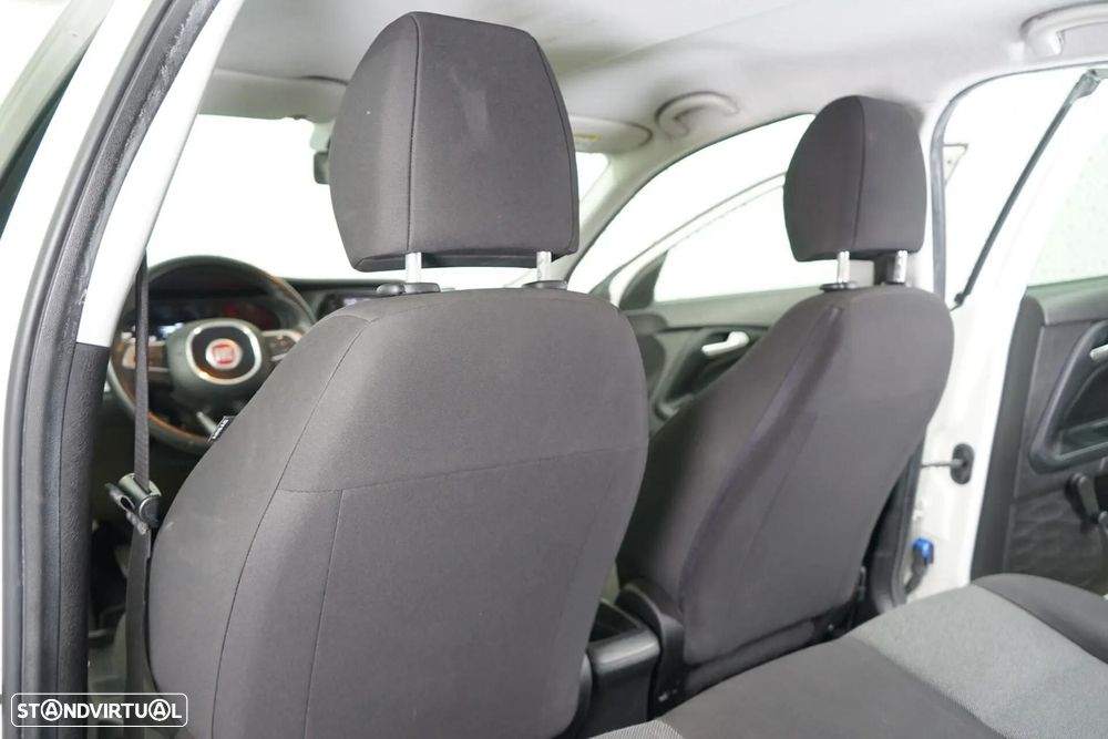 Fiat Tipo Station Wagon 1.3 M-Jet Street - 34