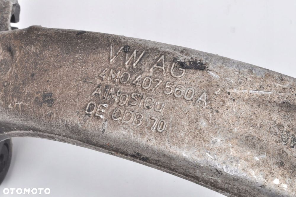 BENTLEY BENTAYGA AUDI RSQ8 4.0 TDI ZWROTNICA PRAWA PRZEDNIA 4M0407560A - 6