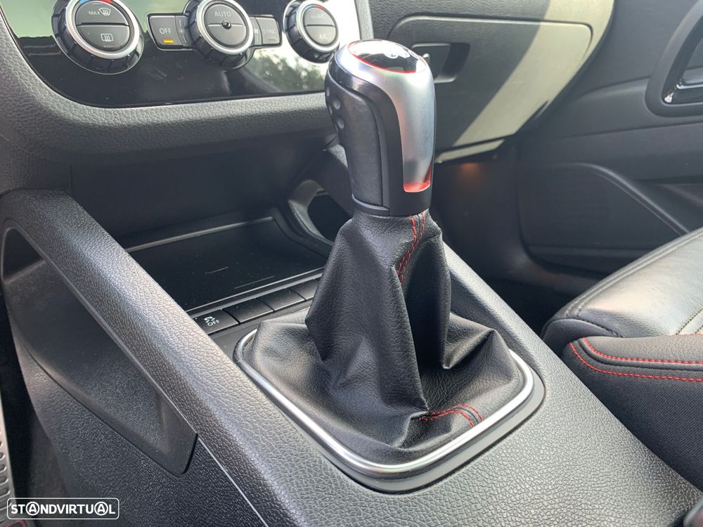 VW Scirocco 2.0 TDI GTD - 32