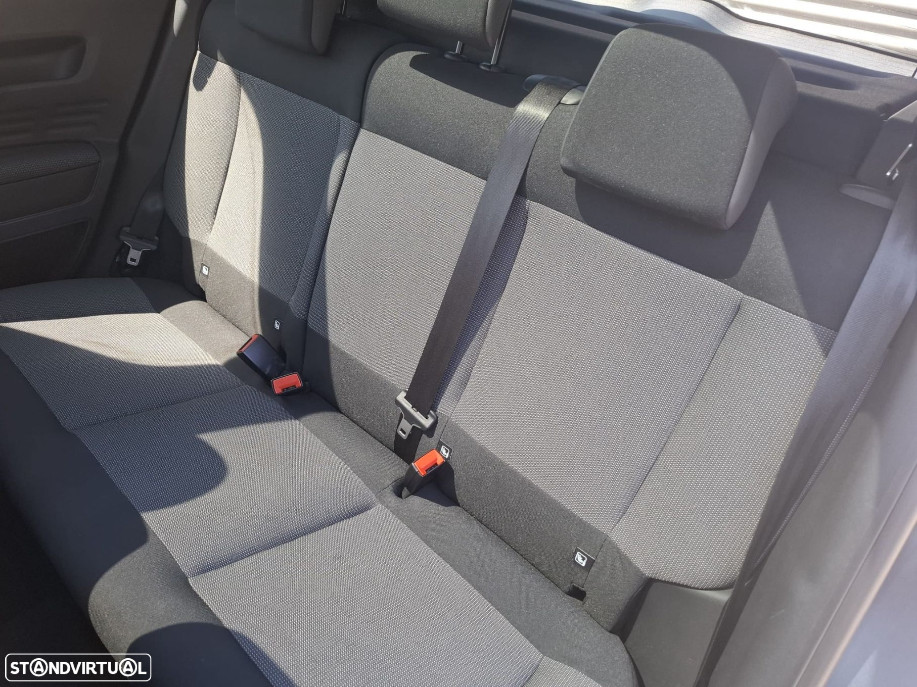 Citroën C4 Cactus 1.2 PureTech OneTone - 23