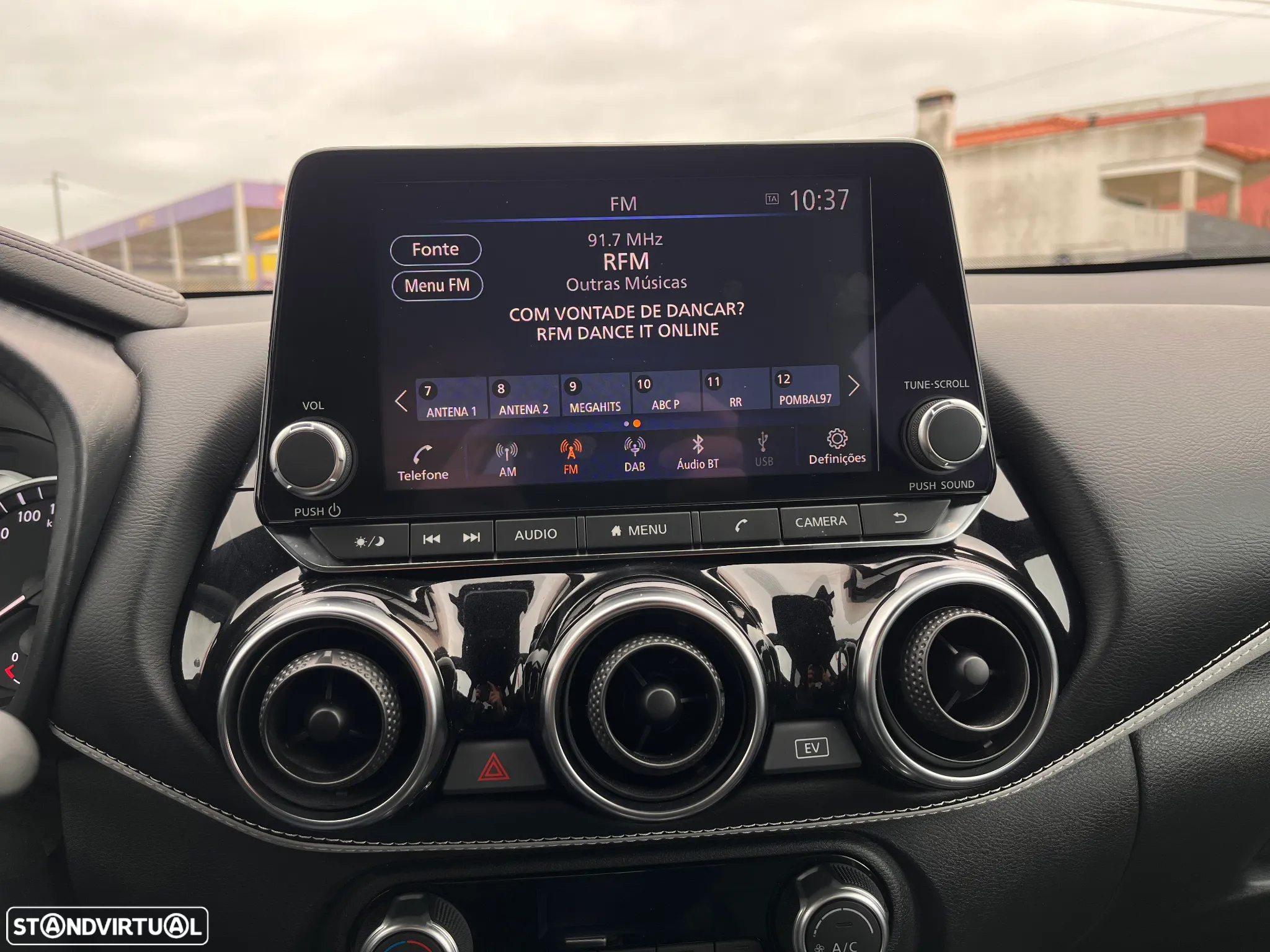 Nissan Juke 1.6 Hybrid N-Design Black - 20