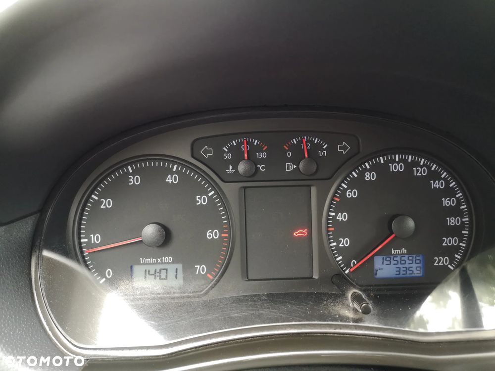 Volkswagen Polo 1.4 Comfortline - 21