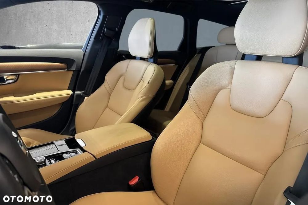 Volvo V90 T8 Twin Engine AWD Inscription - 31