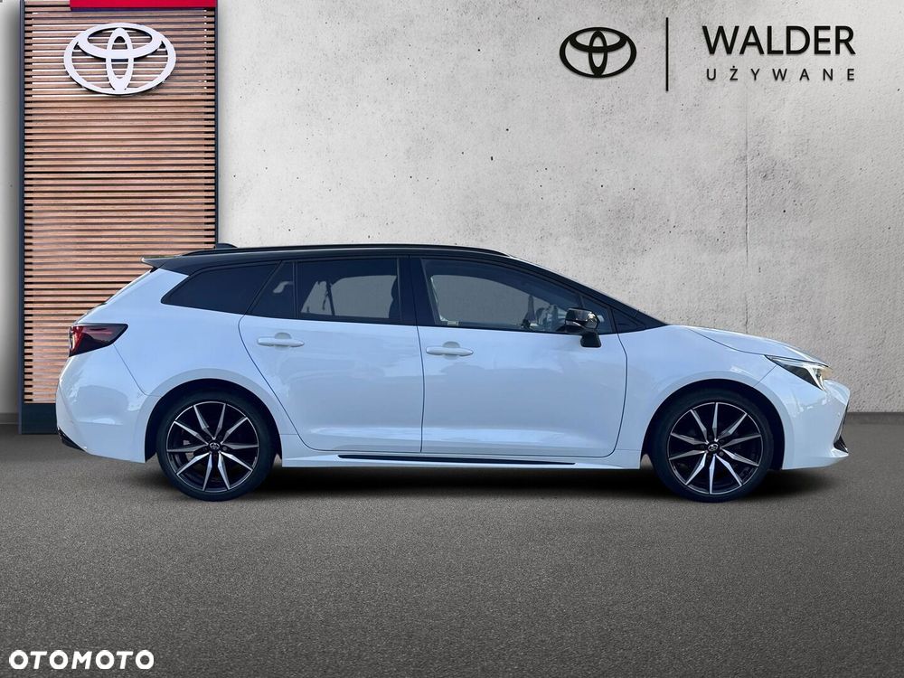 Toyota Corolla 1.8 Hybrid GR Sport Dynamic - 8