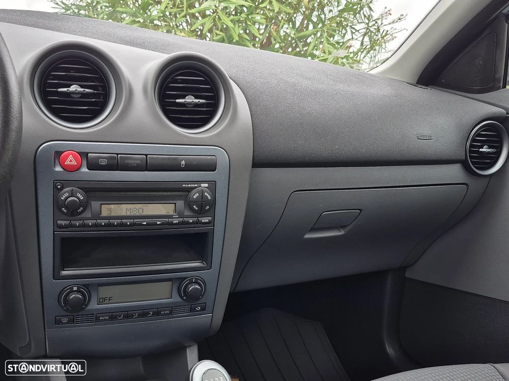 SEAT Cordoba 1.4 16V Stylance - 11