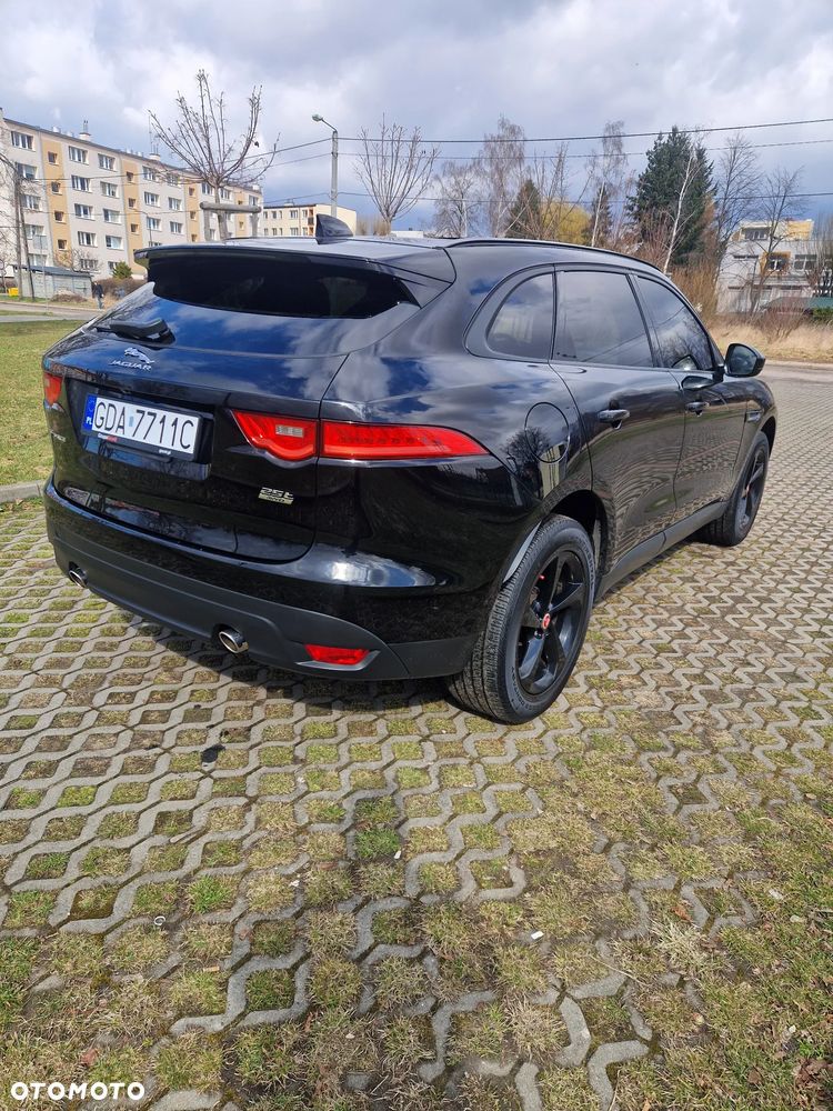 Jaguar F-Pace 2.0 i4P AWD Prestige - 12