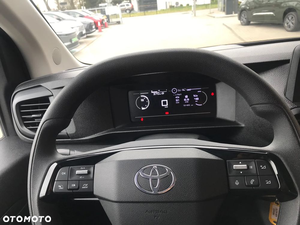 Toyota Proace - 30