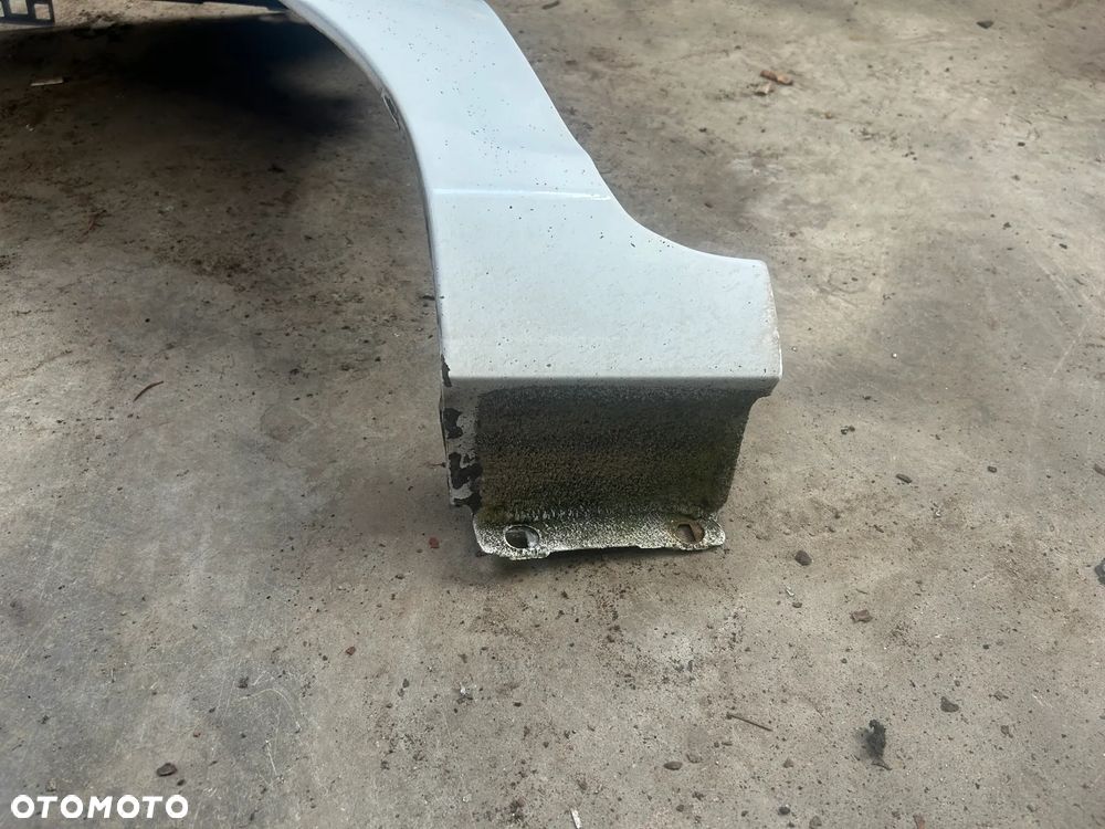 BŁOTNIK LEWY PRAWY PRZÓD FORD FIESTA MK7 - 10