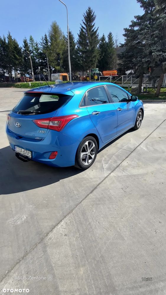 Hyundai i30 blue 1.6 CRDi Premium - 7