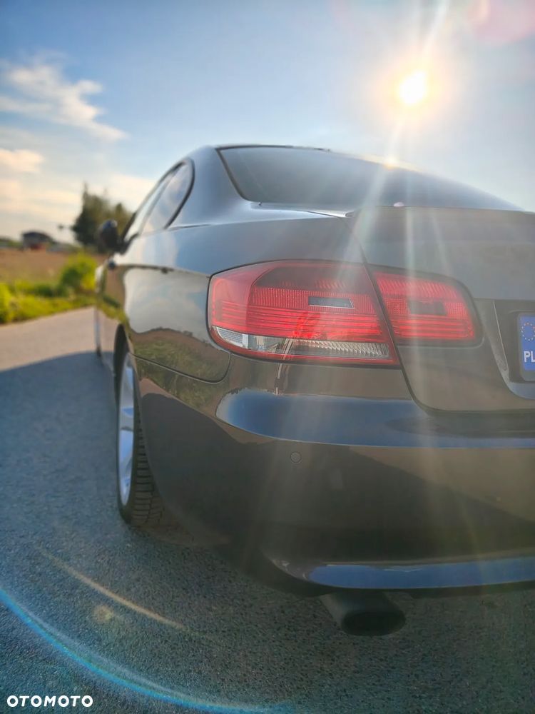 BMW Seria 3 320d - 2