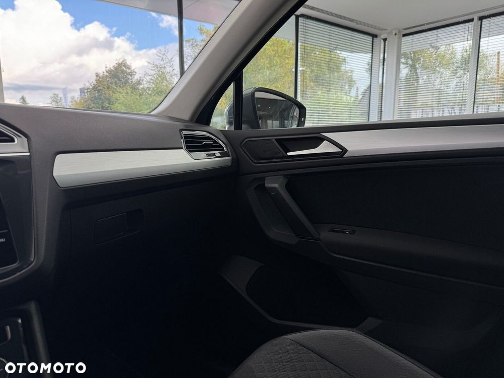 Volkswagen Tiguan 1.5 TSI EVO Comfortline DSG - 28