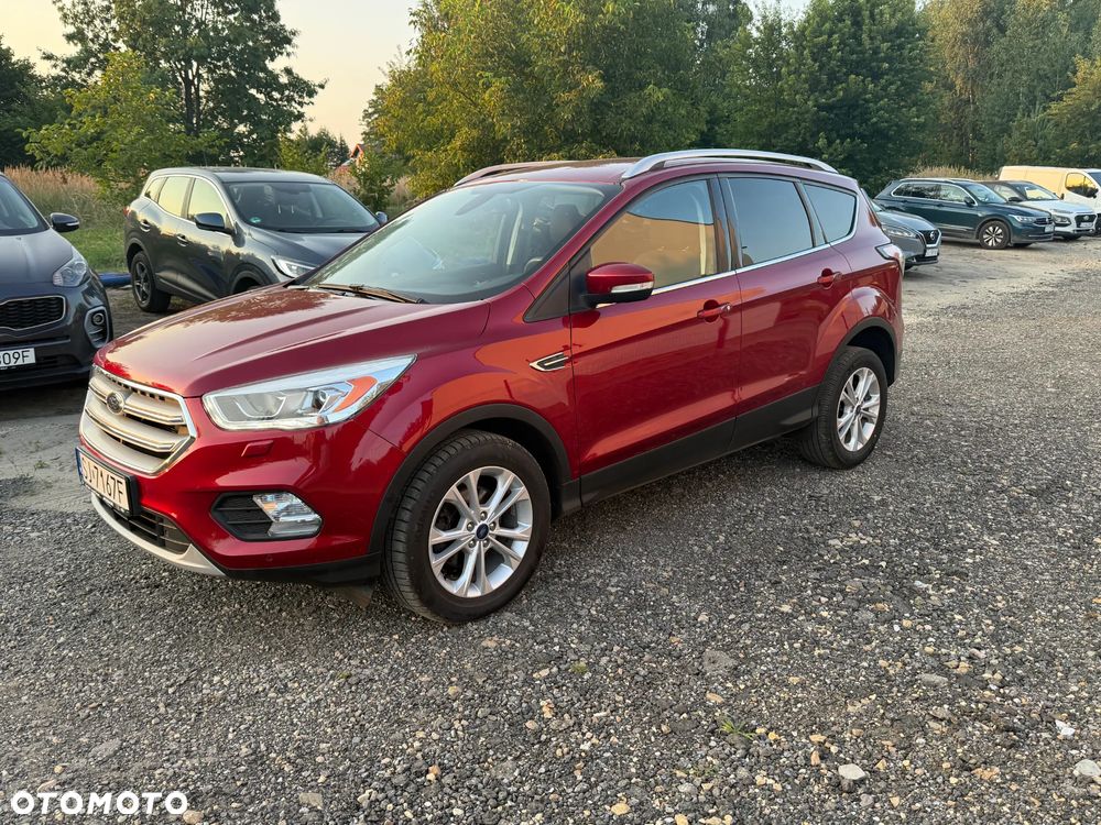 Ford Kuga 1.5 EcoBoost 2x4 Individual - 3
