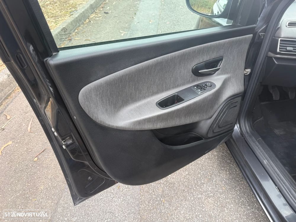 Lancia Ypsilon 1.2 S&S Gold - 11