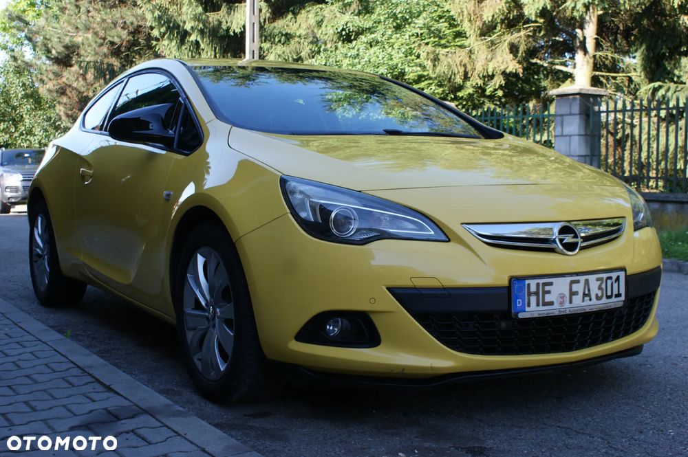 Opel Astra 1.4 Turbo - 2