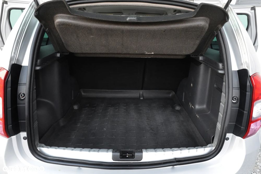 Dacia Duster 1.6 SCe Outdoor S&S - 26