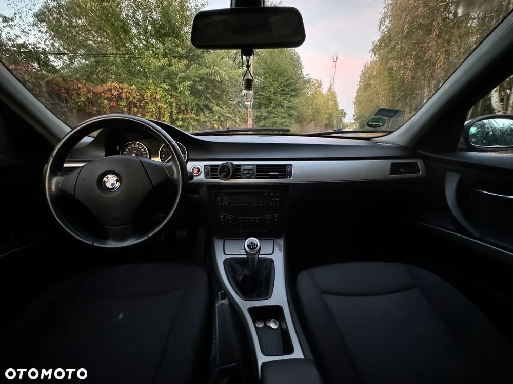 BMW Seria 3 - 11