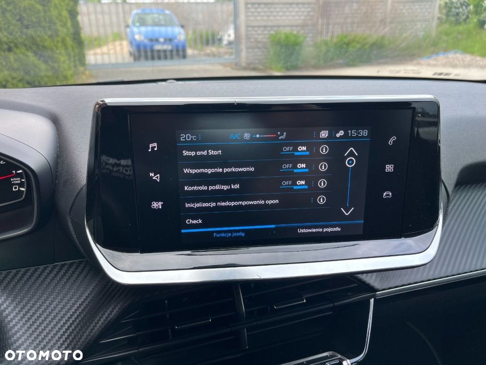 Peugeot 208 1.2 PureTech Style S&S - 12