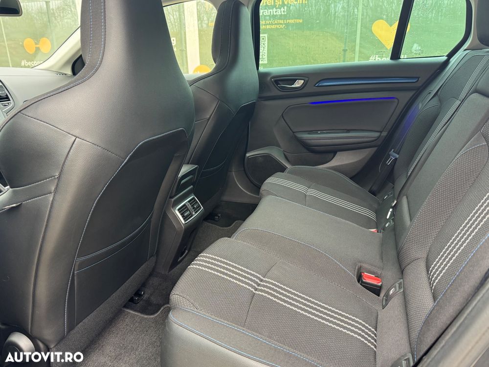 Renault Megane TCe 160 GPF EDC GT LINE - 9