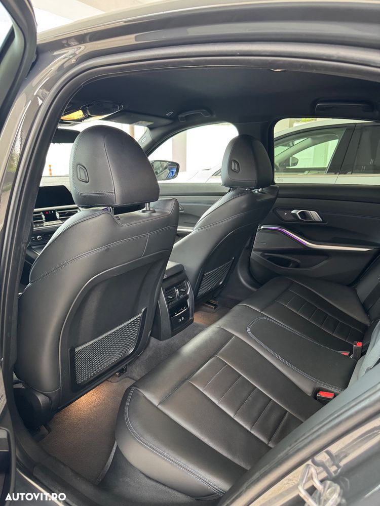 BMW Seria 3 330e xDrive Aut. M Sport - 23