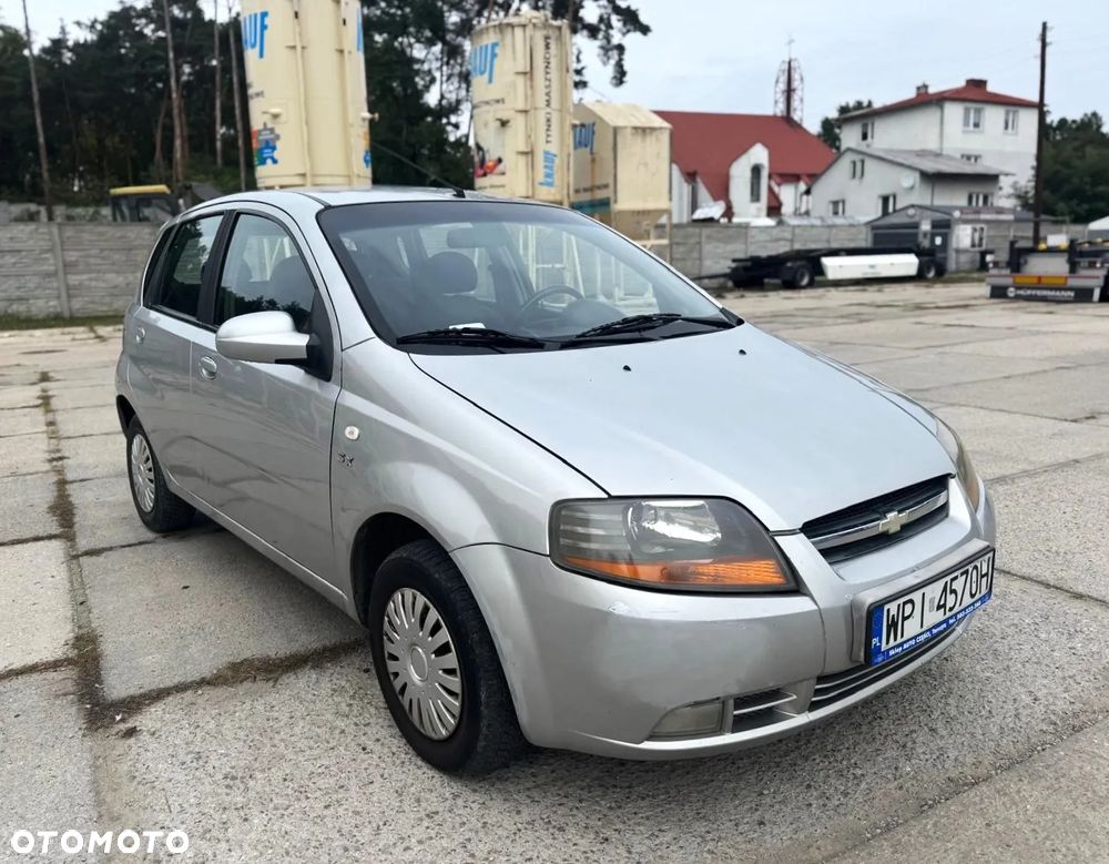 Chevrolet Kalos - 2
