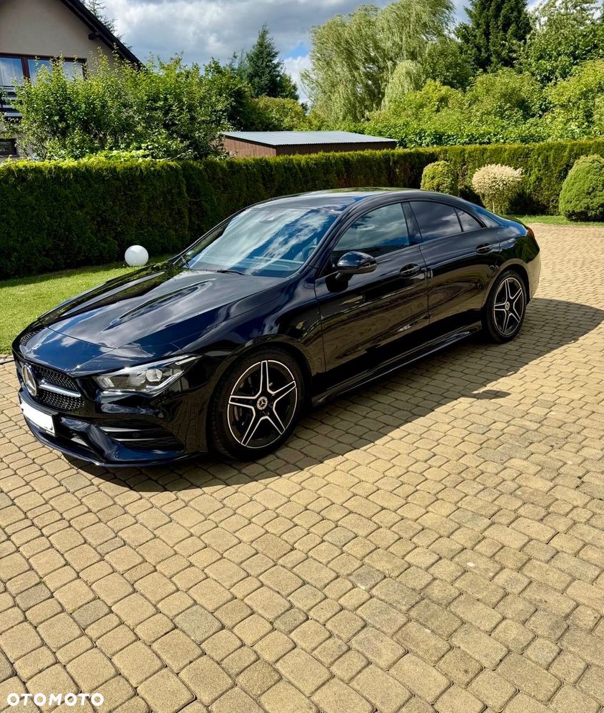 Mercedes-Benz CLA 180 AMG Line 7G-DCT - 11