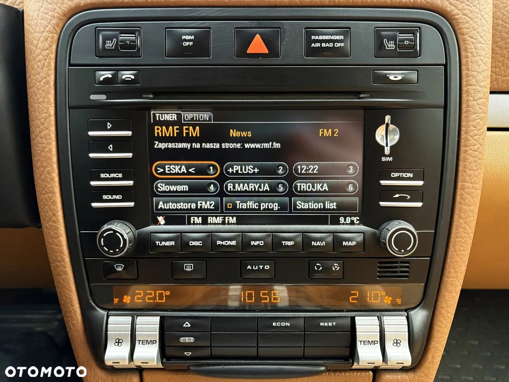 Porsche Cayenne - 20