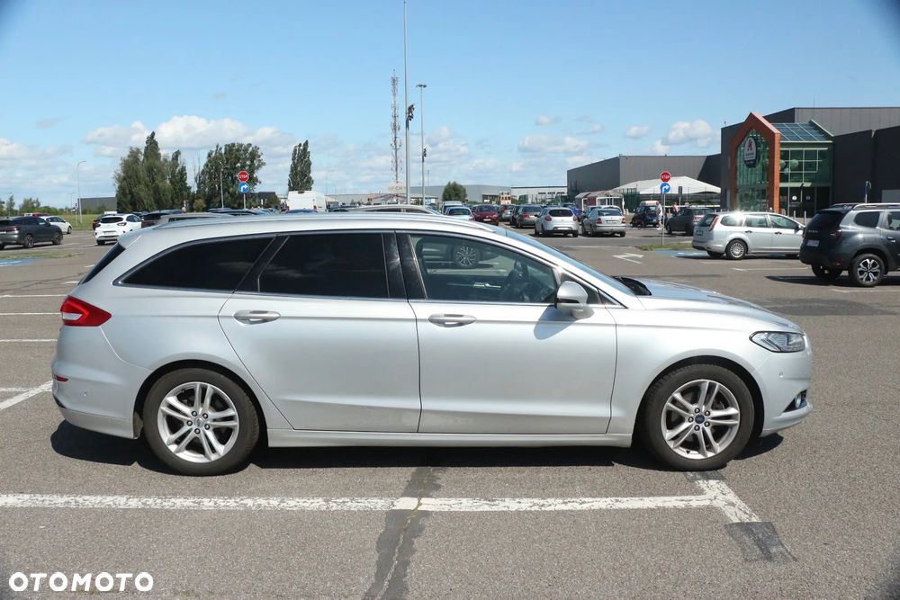 Ford Mondeo 1.5 TDCi Titanium - 1