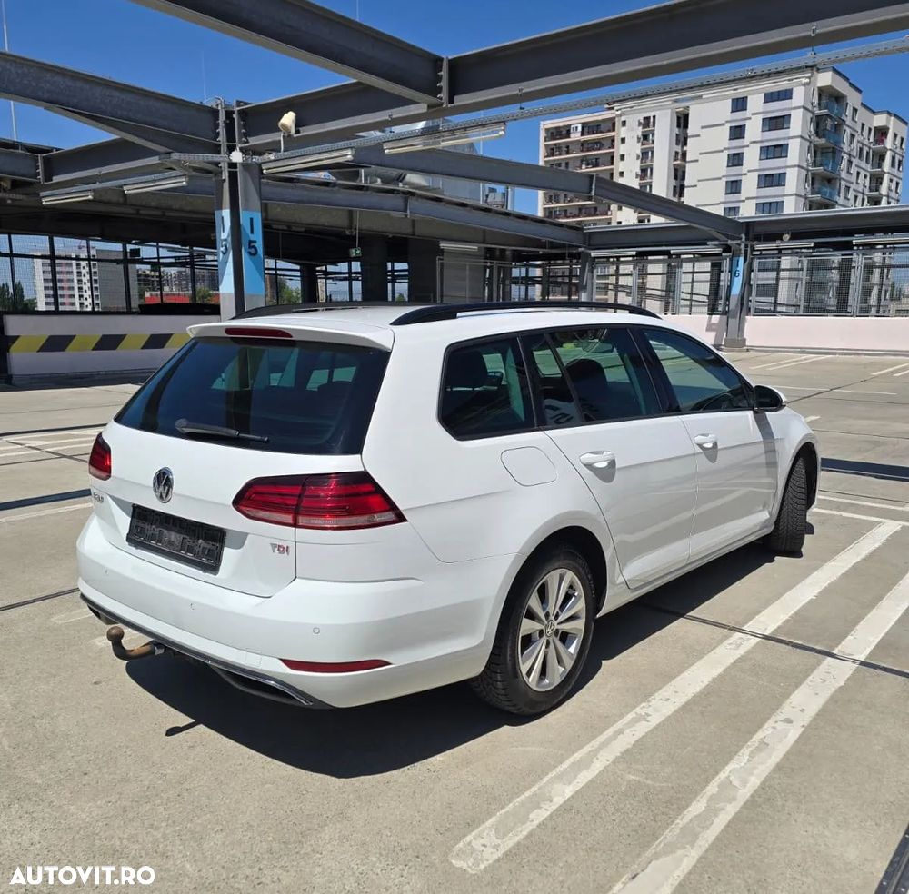 Volkswagen Golf 1.6 TDI Trendline - 4