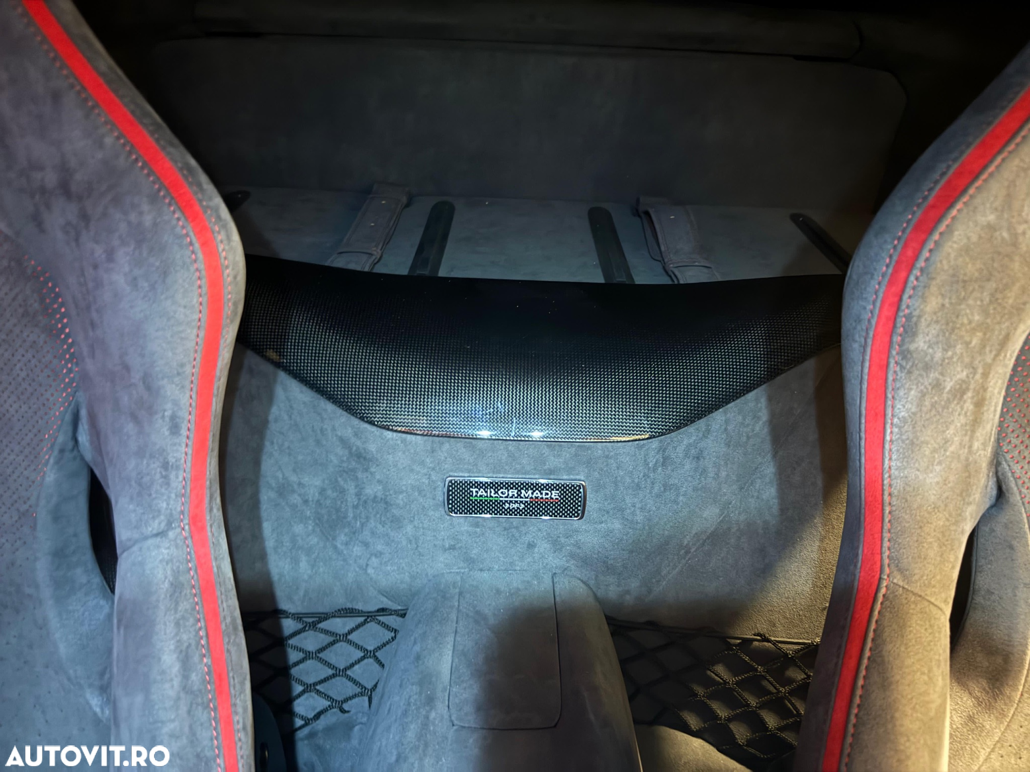 Ferrari 812 - 3