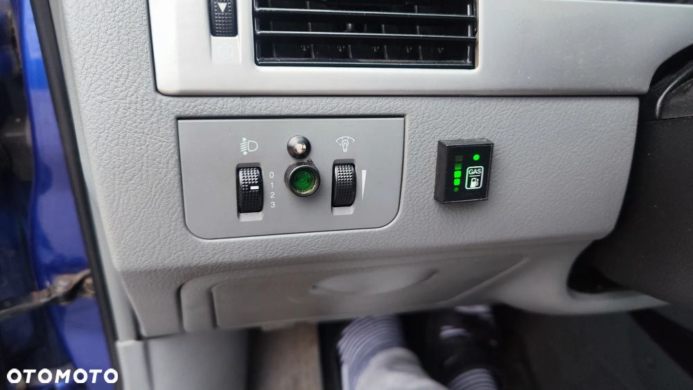 Chevrolet Nubira - 13