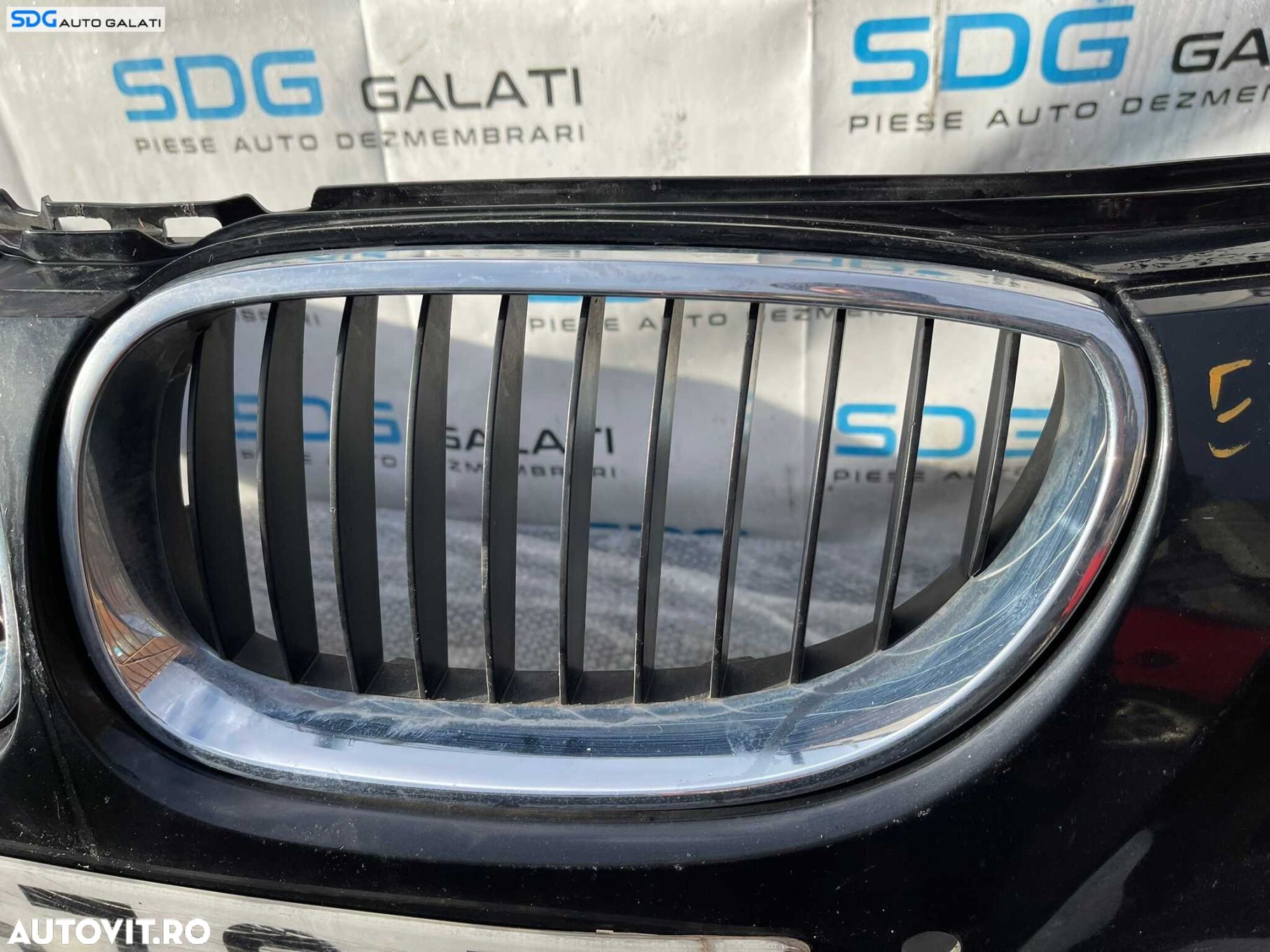 Grila Nara Stanga de pe Bara Spoiler Fata BMW Seria 5 E60 E61 LCI 2003 - 2010 - 1