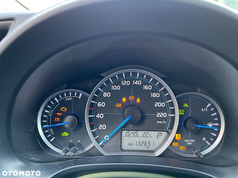 Toyota Yaris Hybrid 100 Premium - 5