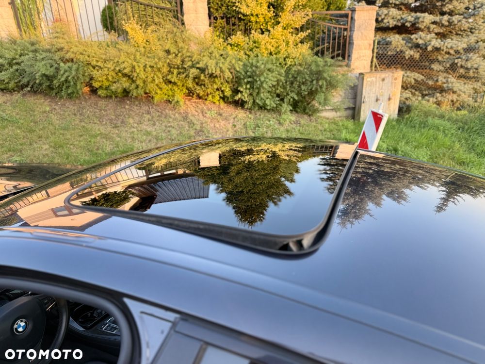 BMW Seria 5 535i Sport-Aut - 15