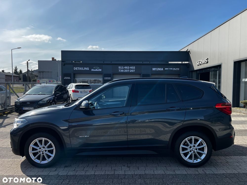 BMW X1 xDrive18d Advantage - 4