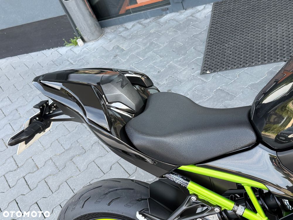 Kawasaki Z 900 - 10