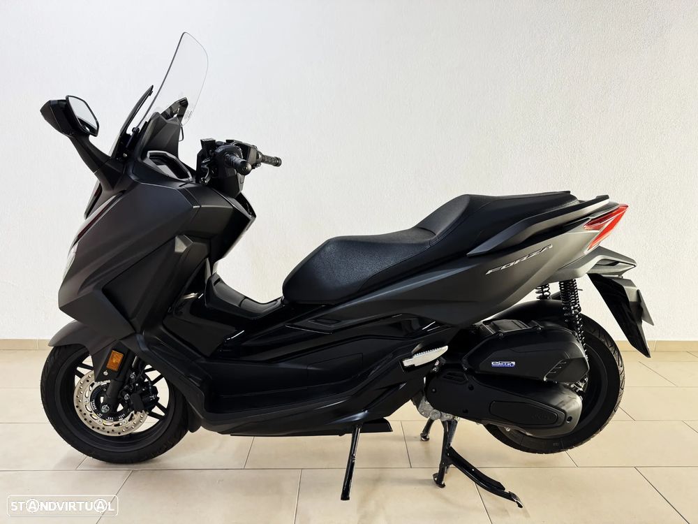 Honda Forza 125 Matte TFT - 3