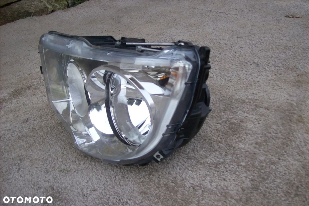 LAMPA PZEDNIA LEWA MERCEDES ACTROS ANTOS /EUROPA - 7