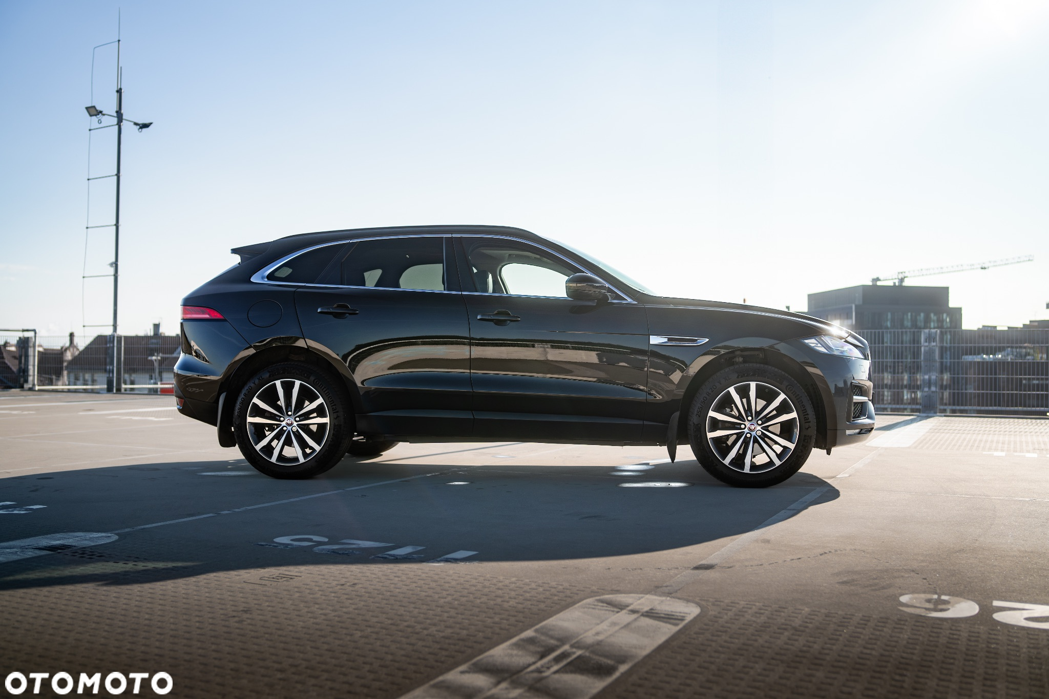 Jaguar F-Pace 2.0 i4P AWD 300 Sport - 35