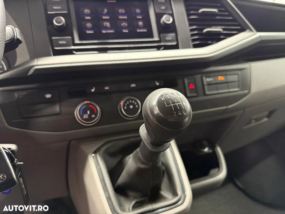 Volkswagen Transporter T6.1 Lang Plus Trendline - 18