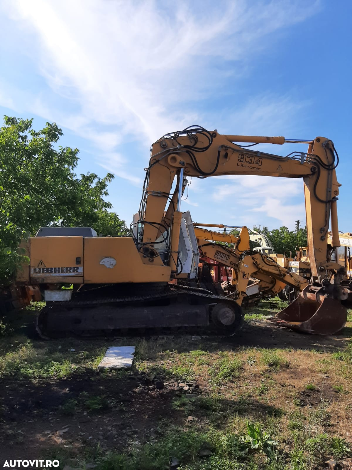 Dezmembrez excavator  Liebherr 934 - 2