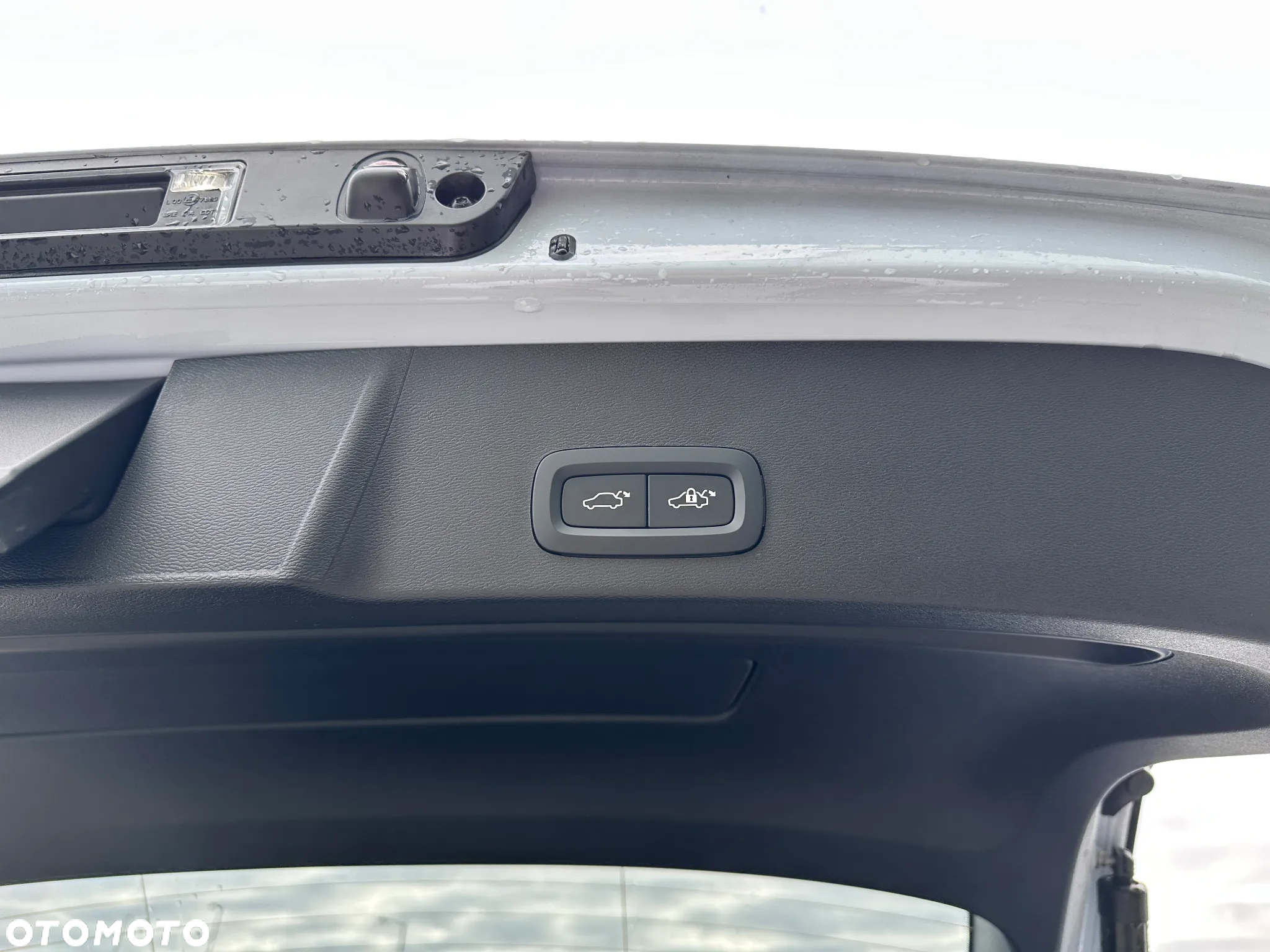 Volvo XC 40 B3 Plus Dark - 6