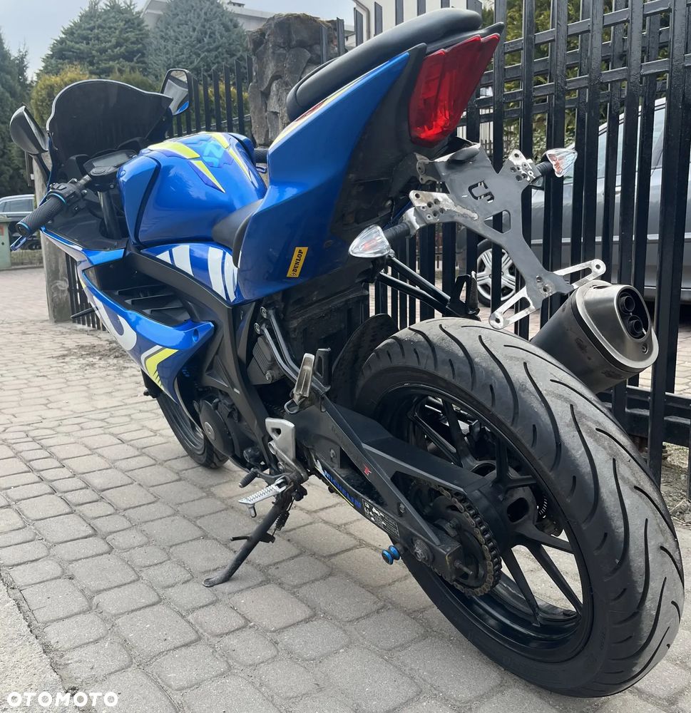 Suzuki GSX-R - 5