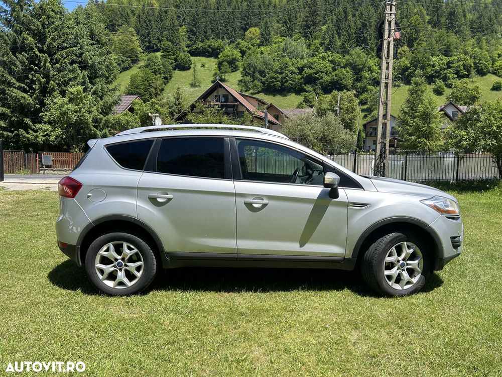 Ford Kuga - 8