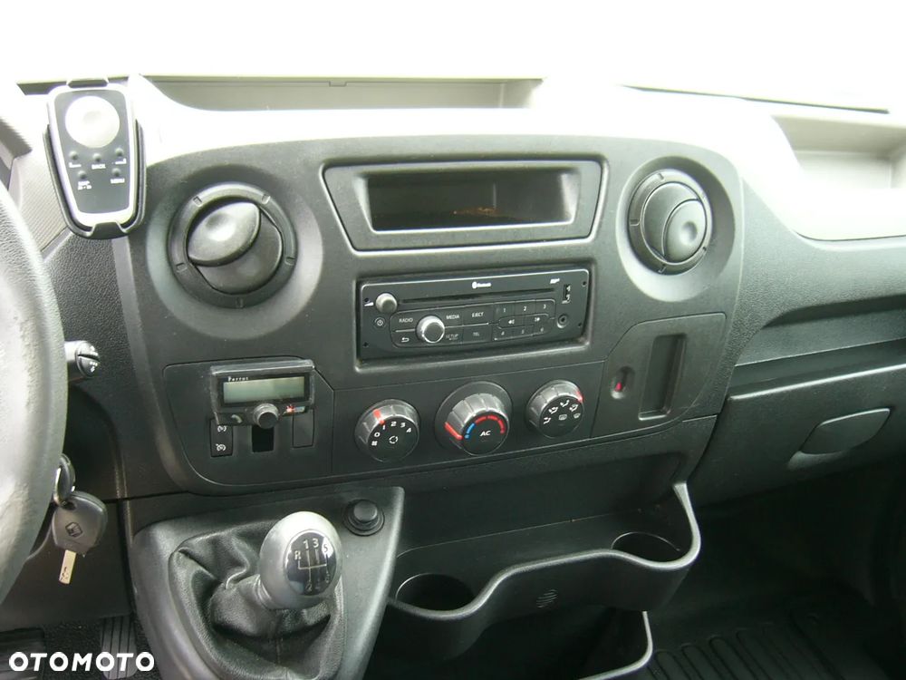 Renault Master 3 L2H2 2.3 dci 125 Ps - 15
