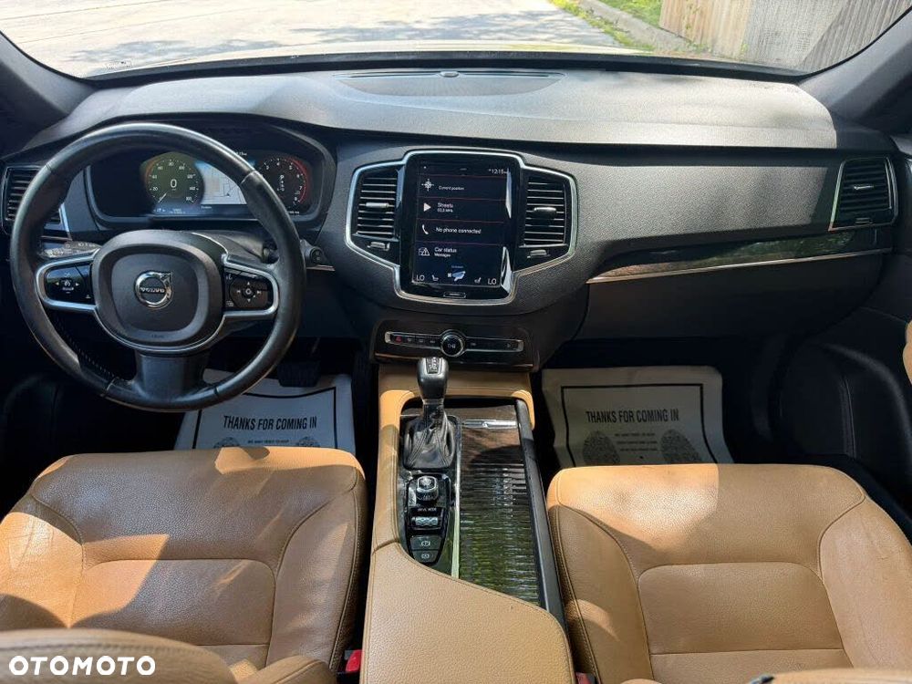 Volvo XC 90 - 13
