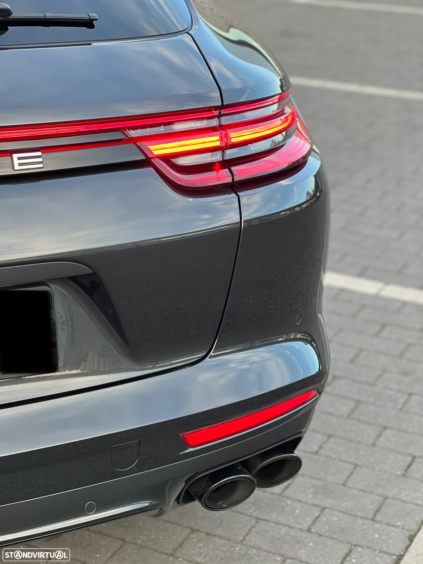 Porsche Panamera Sport Turismo 4 E-Hybrid - 29