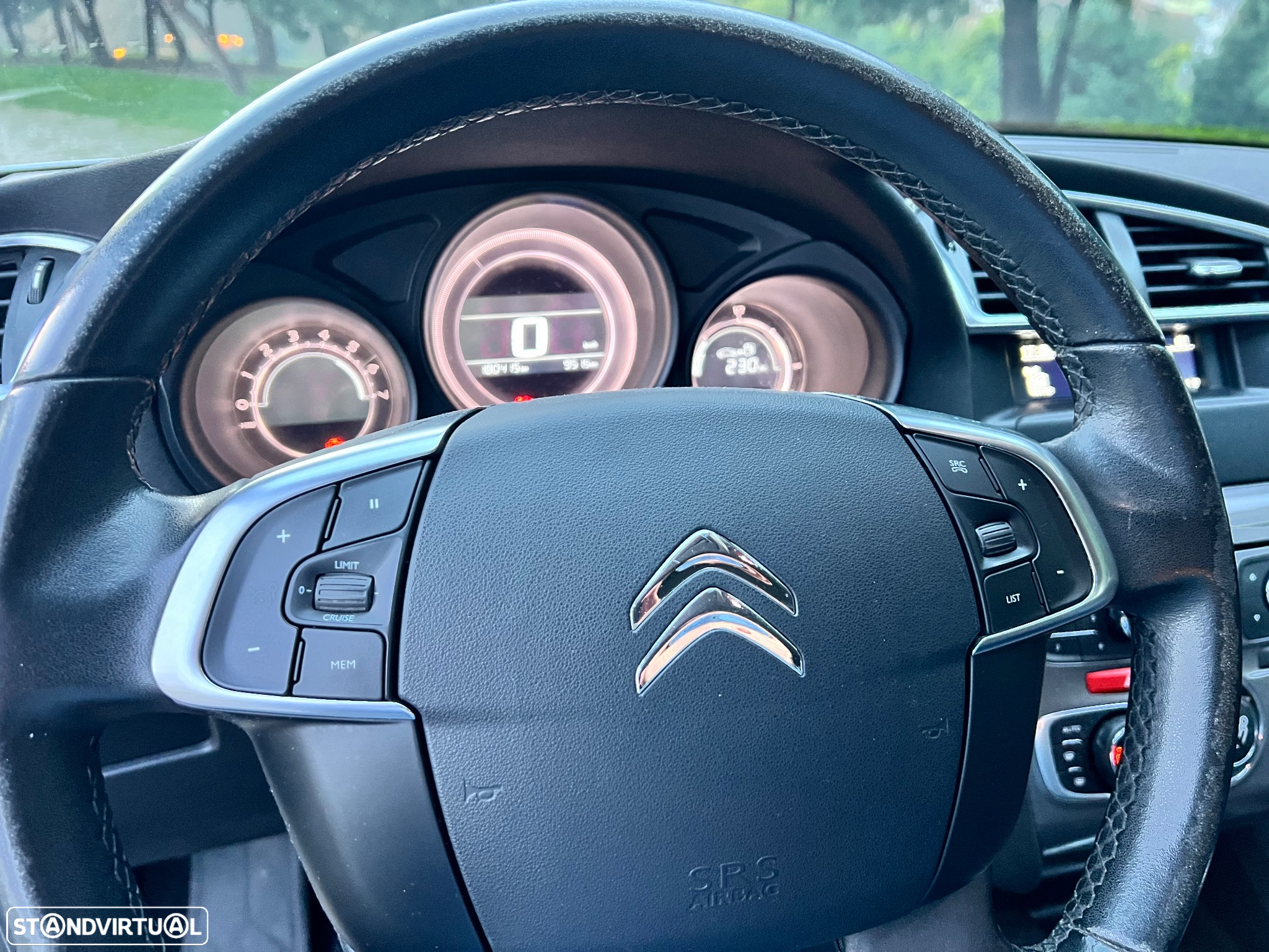 Citroën C4 BlueHDi 100 Stop&Start 86g Selection - 23