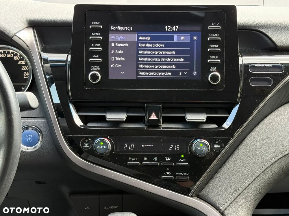 Toyota Camry 2.5 Hybrid Comfort CVT - 10