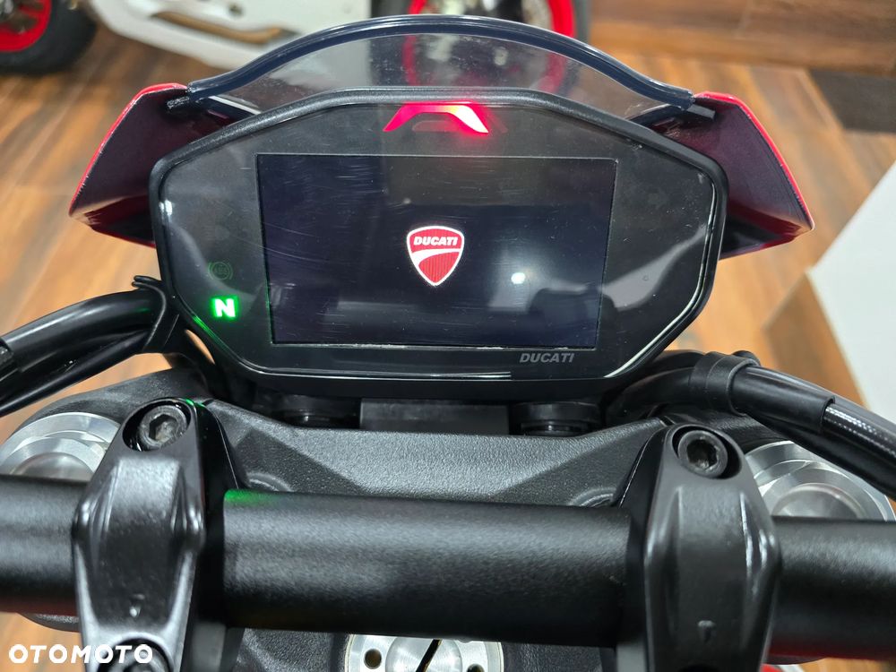Ducati Monster - 20